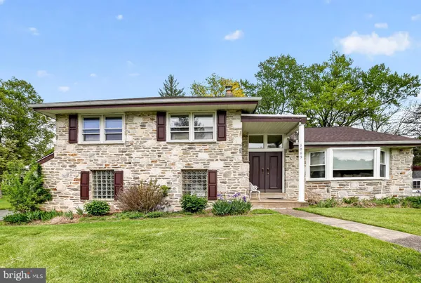 $569,900 | 1005 Quill Lane, Oreland, PA 19075