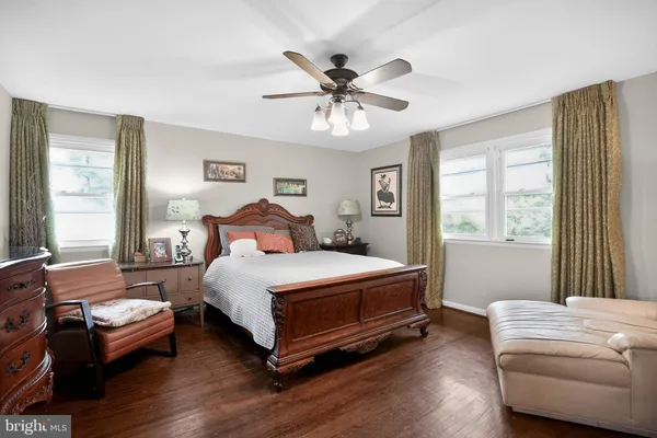 $569,900 | 1005 Quill Lane, Oreland, PA 19075