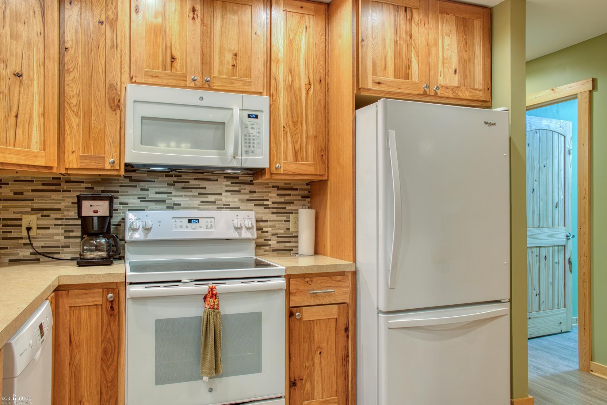 5377 Geeck Road Durand, MI 48429 - Photo 9 of 27