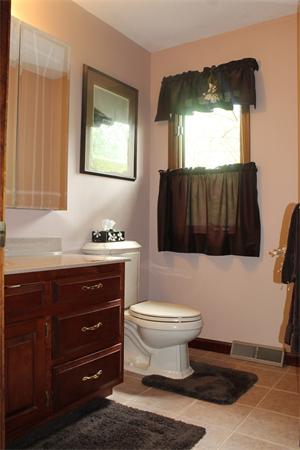 104 Stonehill Road East Longmeadow, MA 01028 - Photo 15 of 30 Gallery Image 15