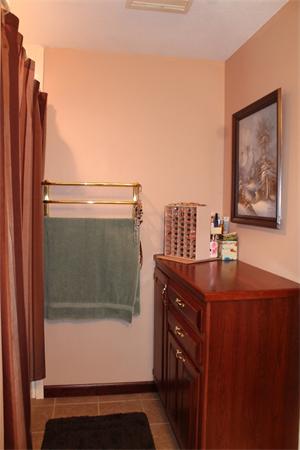 104 Stonehill Road East Longmeadow, MA 01028 - Photo 16 of 30 Gallery Image 16
