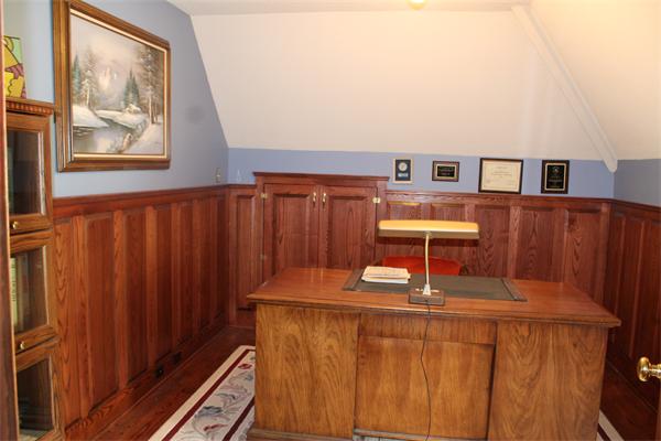 104 Stonehill Road East Longmeadow, MA 01028 - Photo 19 of 30 Gallery Image 19