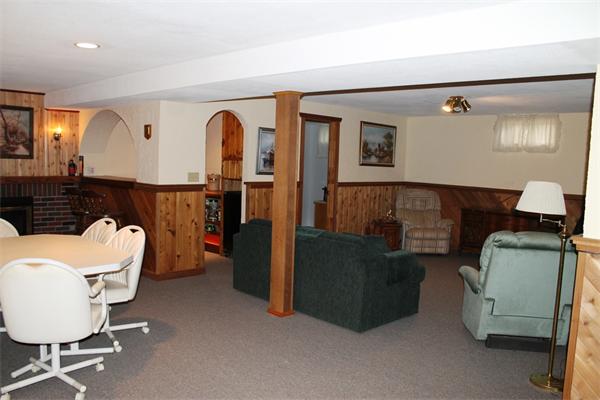 104 Stonehill Road East Longmeadow, MA 01028 - Photo 24 of 30 Gallery Image 24
