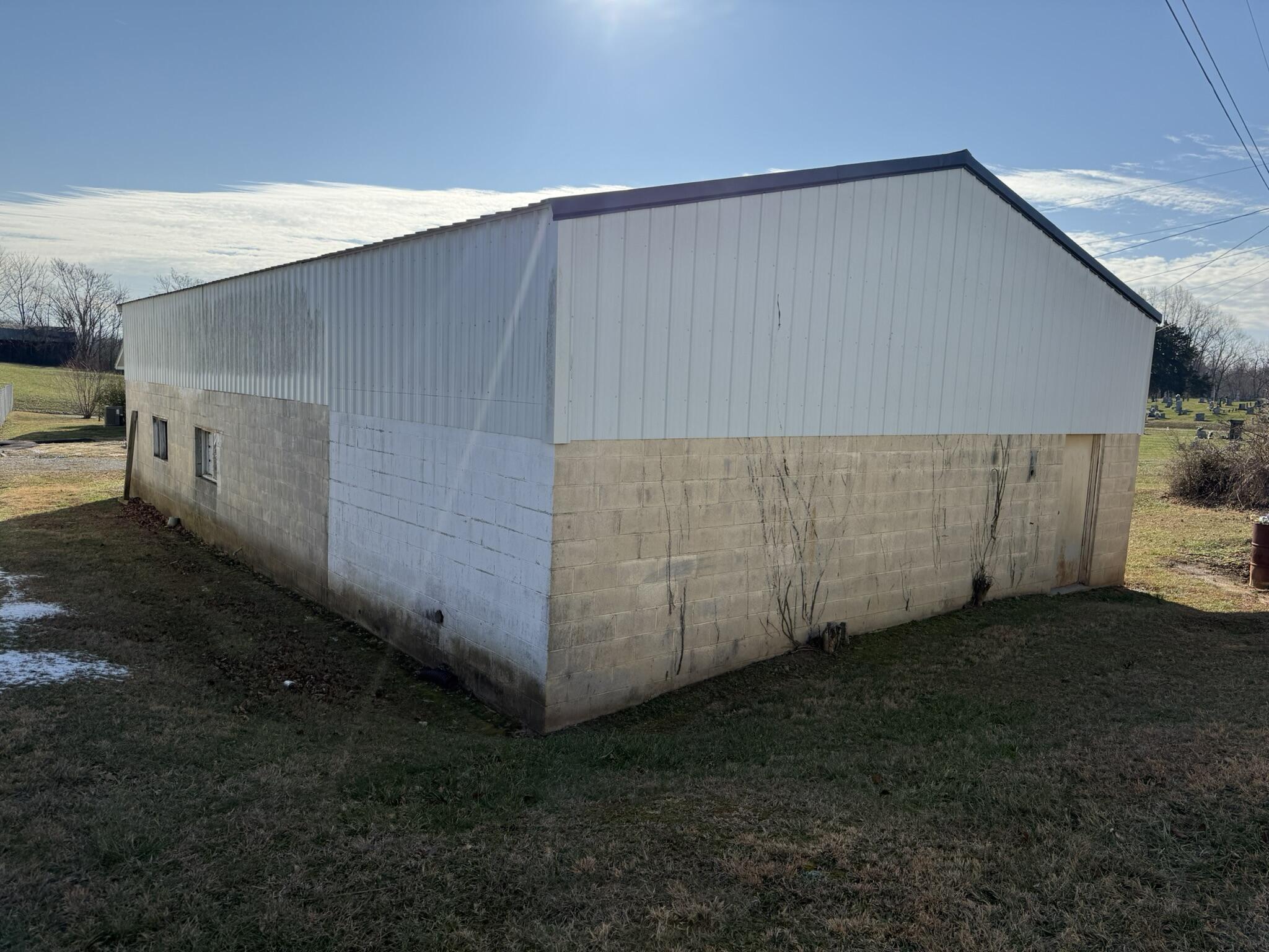 116 Cedar Hill Road Albany, KY 42602 - Photo 10 of 29 IMG_6635