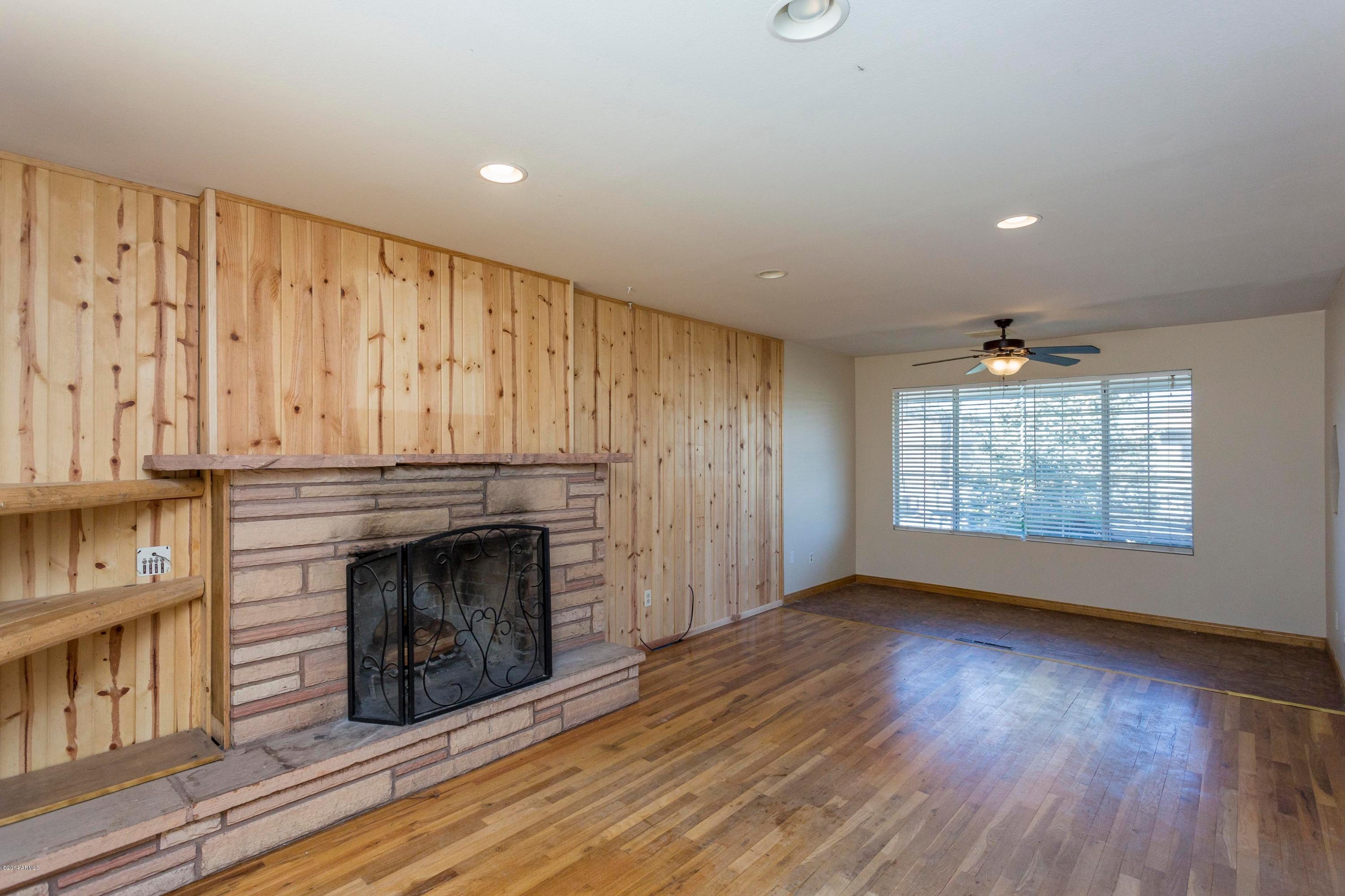 1219 Stetson Road Prescott, AZ 86303 - Photo 5 of 23 005_Living Room