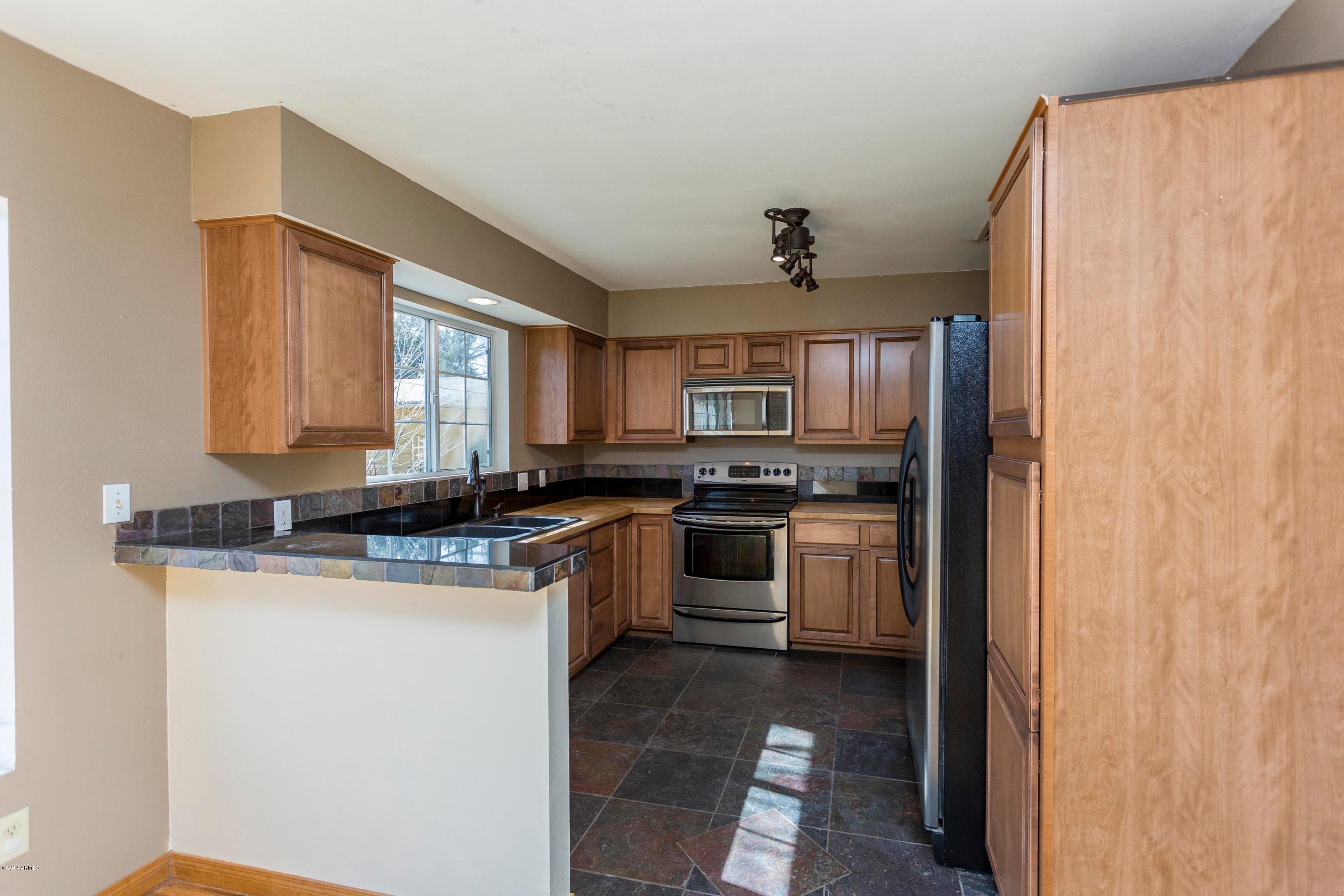 1219 Stetson Road Prescott, AZ 86303 - Photo 7 of 23 007_Kitchen