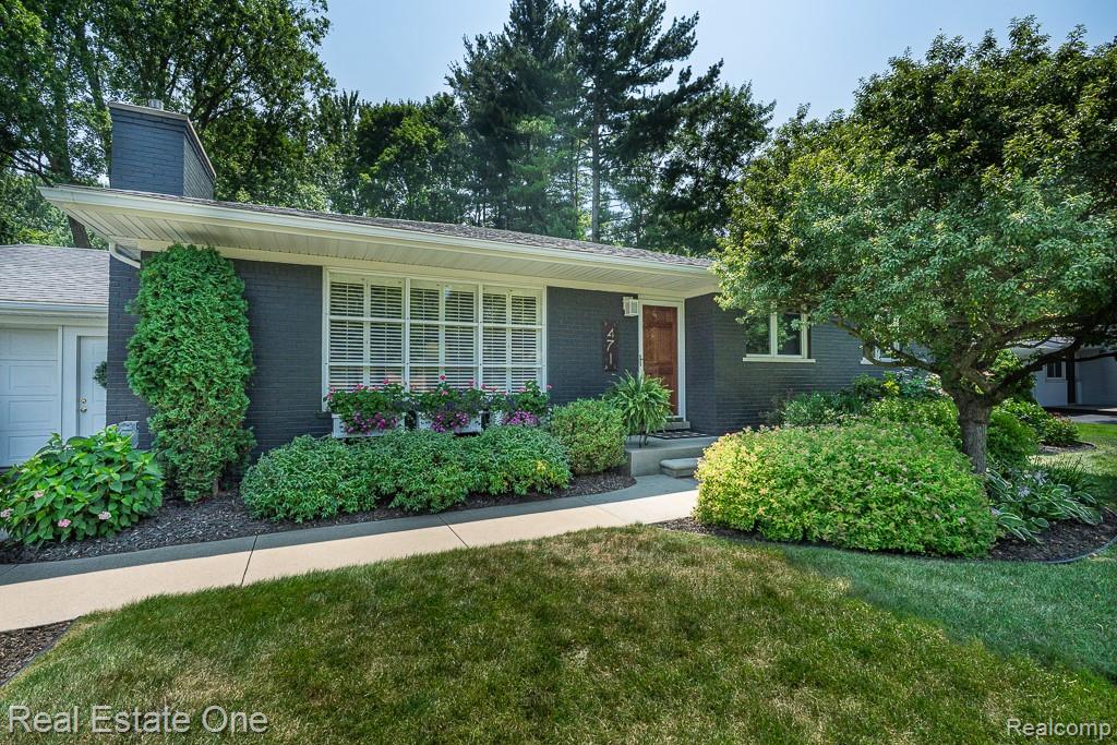 471 Elmhill Road Rochester Hills, MI 48306 - Photo 3 of 34