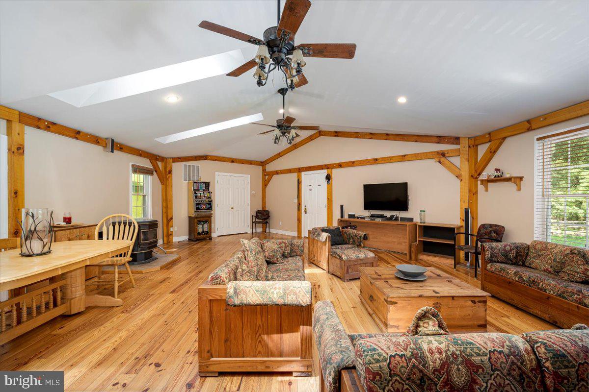4224 Roop Road Mount Airy, MD 21771 - Photo 6 of 57 GREAT ROOM