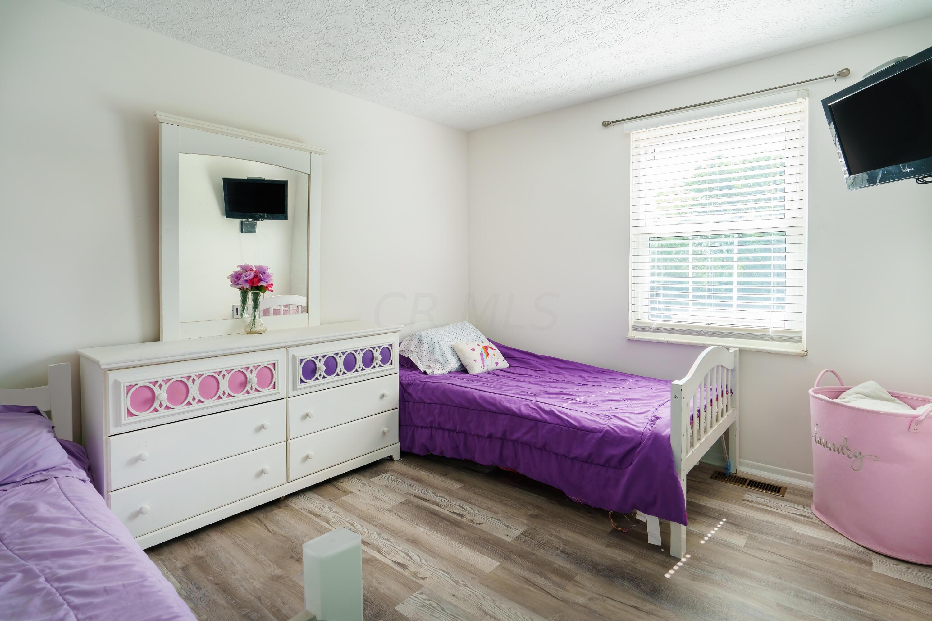 6337 South Sunbury Road Westerville, OH 43081 - Photo 15 of 28 Bedroom 2