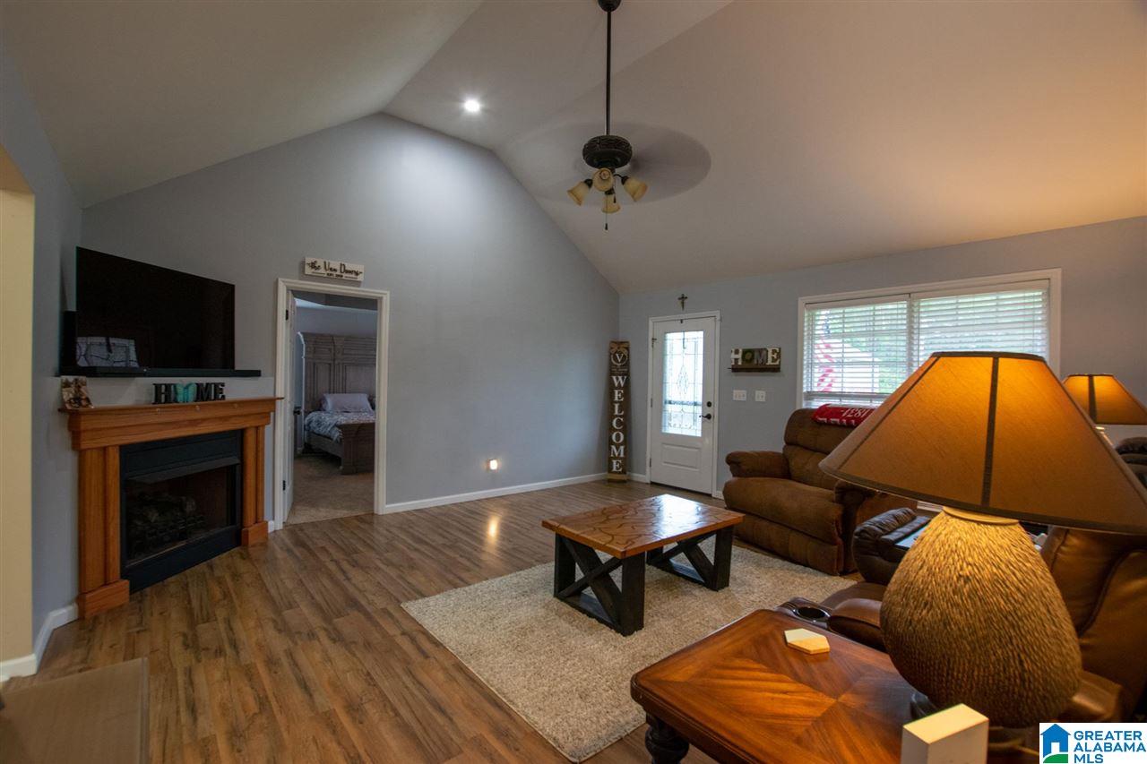 145 Indian Hills Road Hayden, AL 35079 - Photo 10 of 34