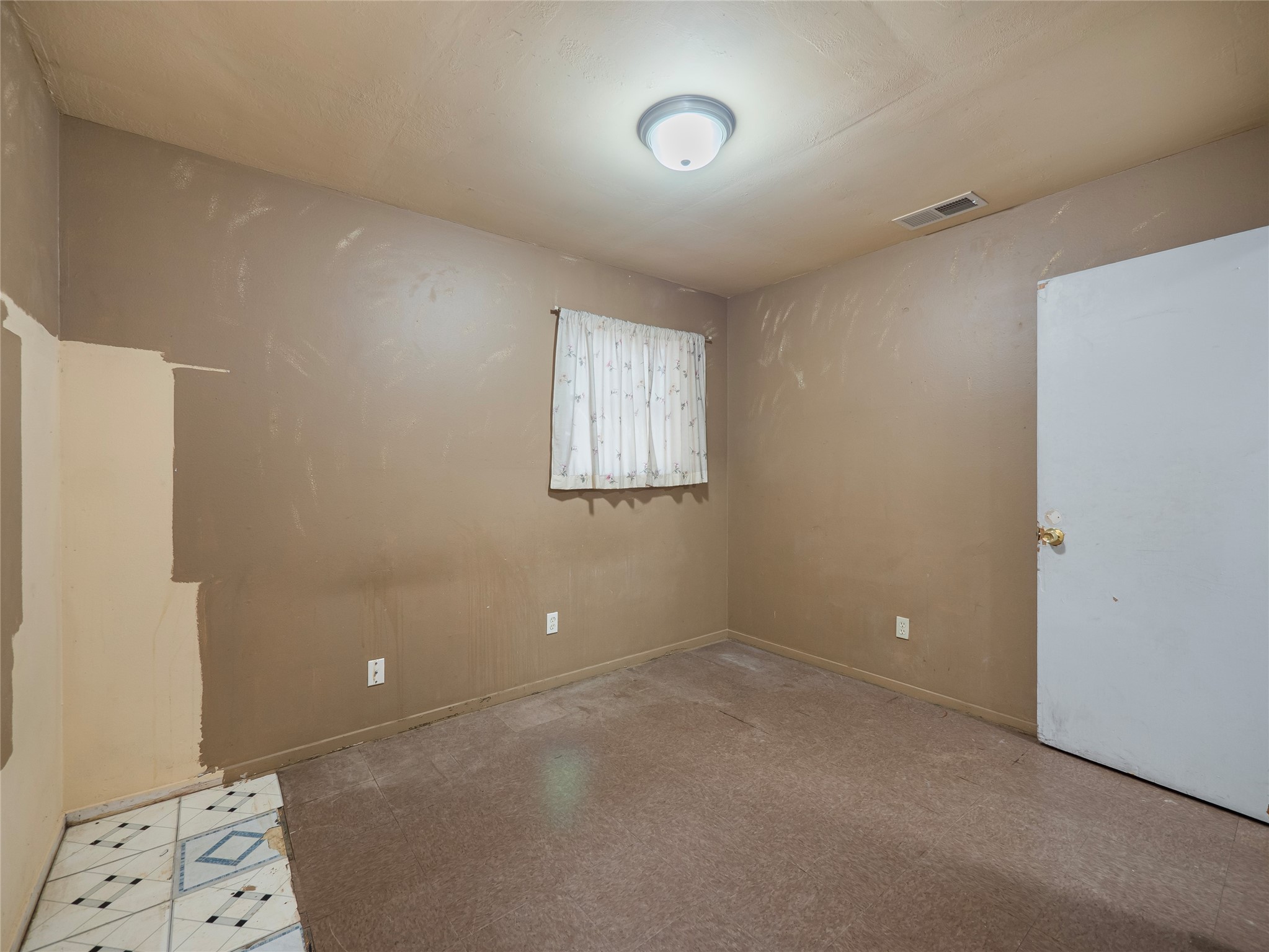 1021 Gardner Road Austin, TX 78721 - Photo 14 of 31