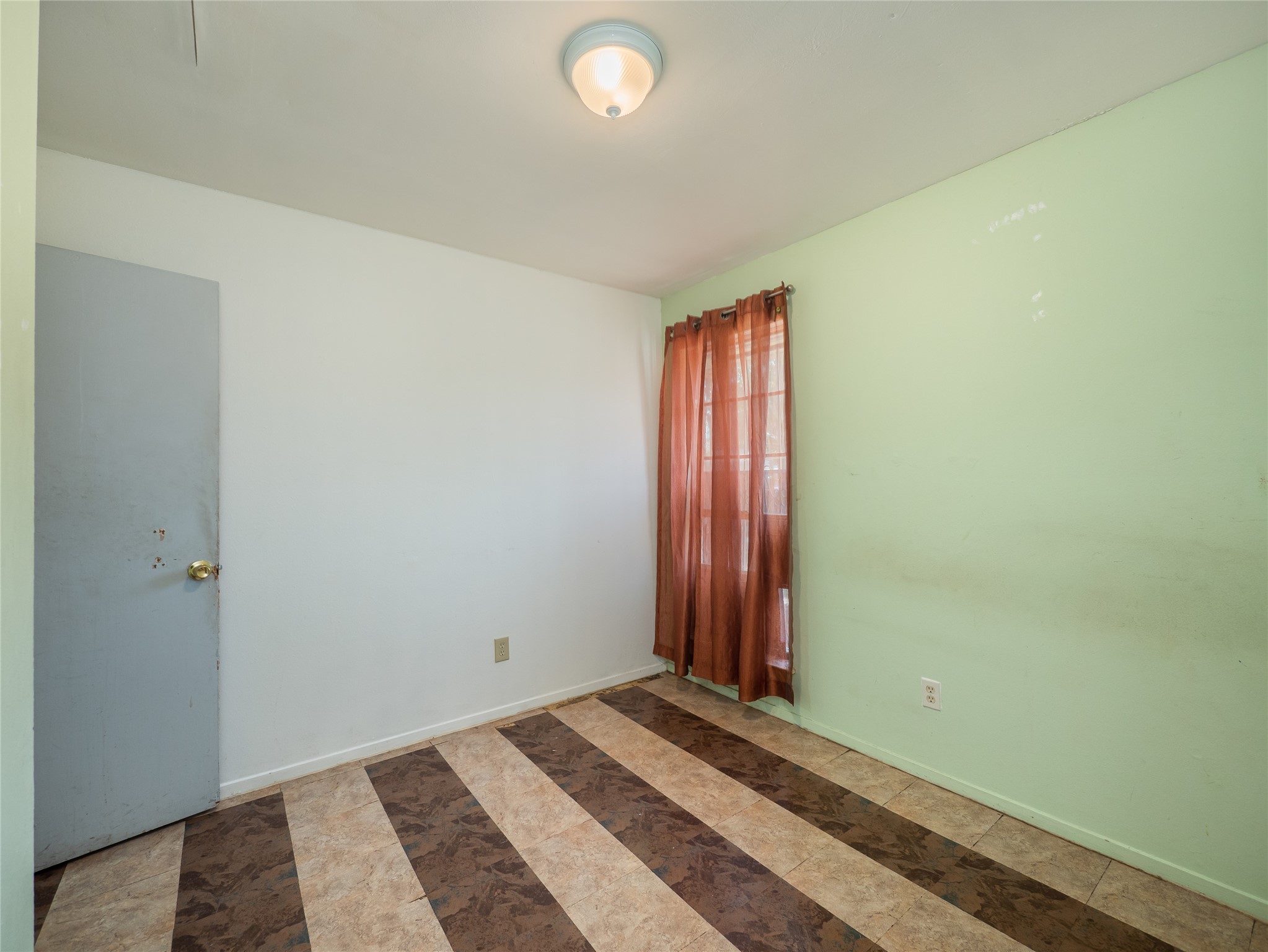 1021 Gardner Road Austin, TX 78721 - Photo 16 of 31