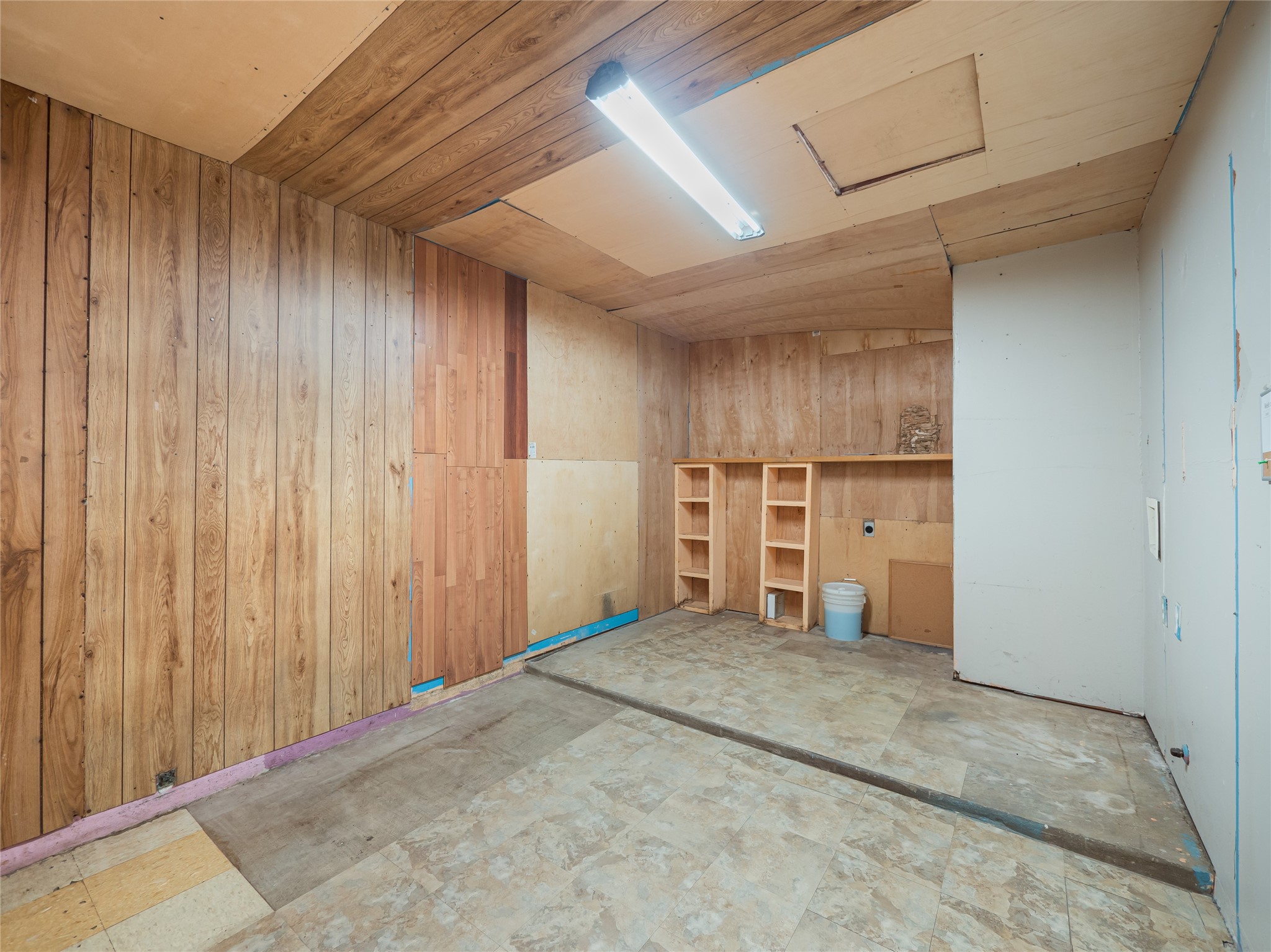 1021 Gardner Road Austin, TX 78721 - Photo 19 of 31