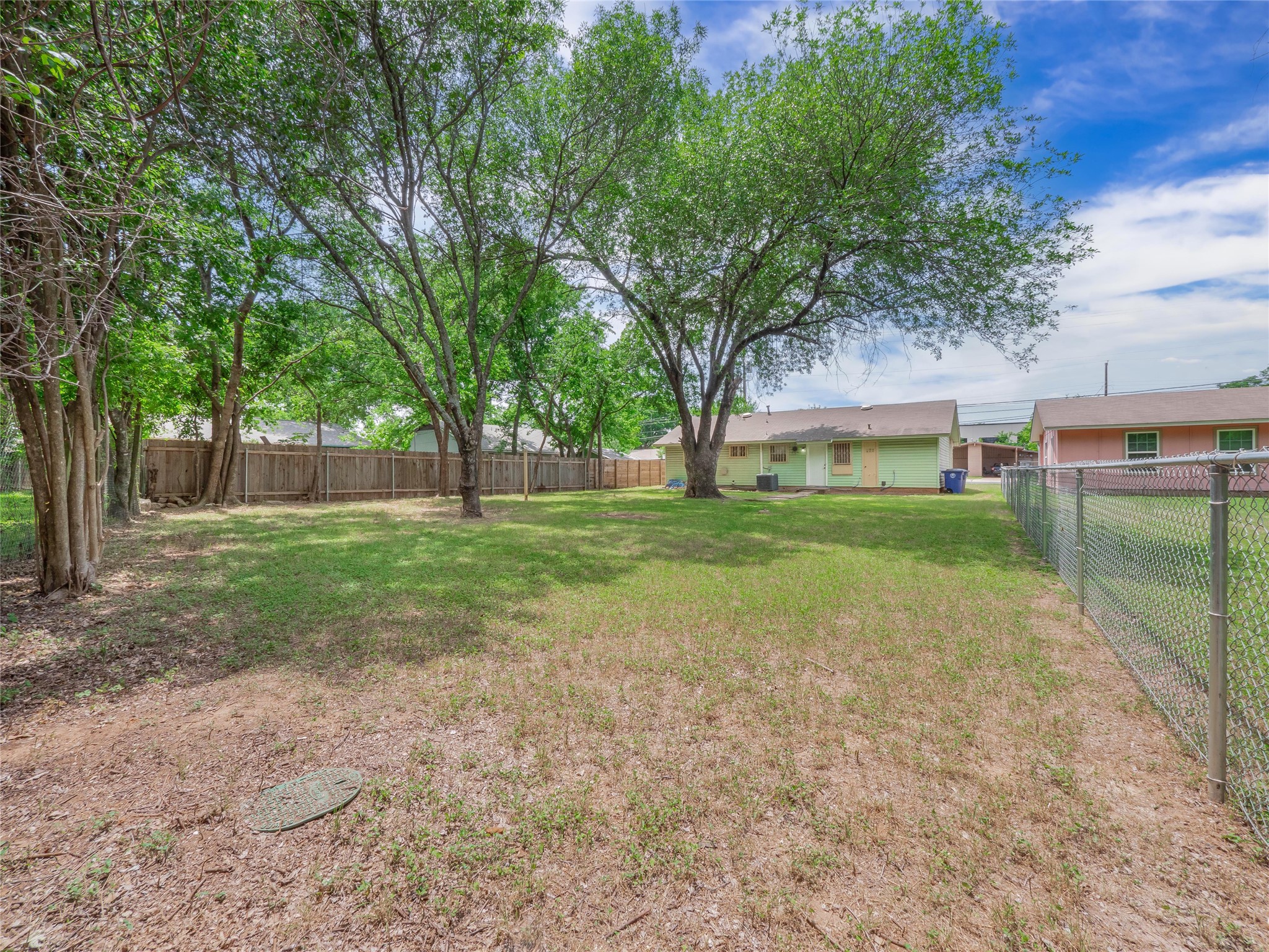 1021 Gardner Road Austin, TX 78721 - Photo 28 of 31