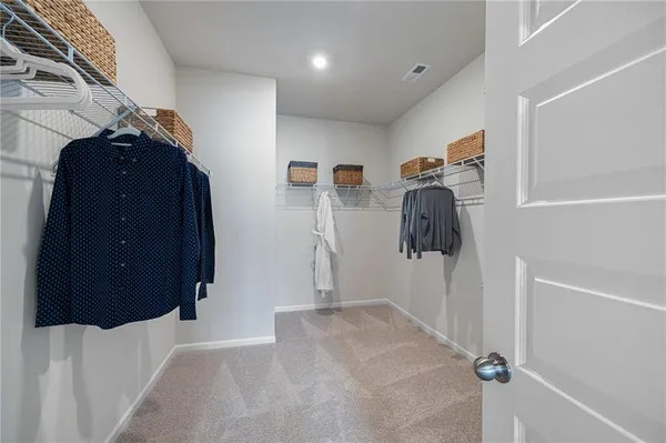 a view of walk in closet