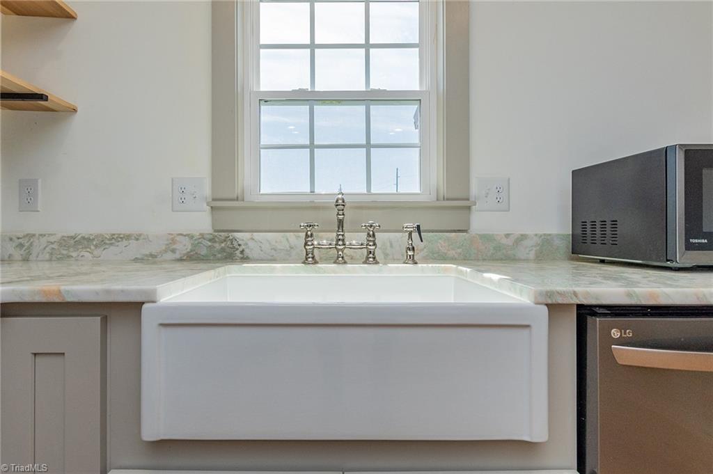 2768 Tyro Road Lexington, NC 27295 - Photo 8 of 26