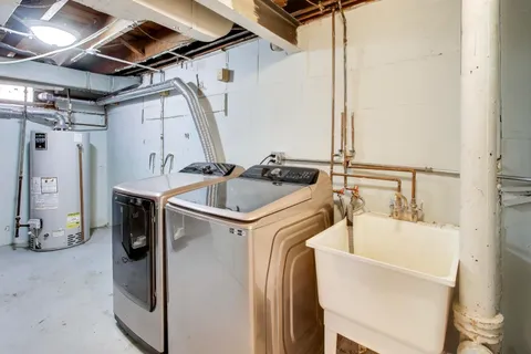 $425,000 | 1614 North 76th Avenue, Elmwood Park, IL 60707