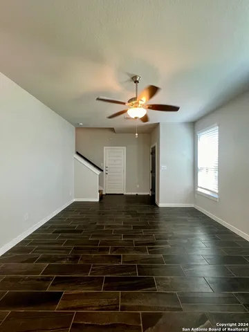 $1,600 | 374 Creekside Curve, New Braunfels, TX 78130