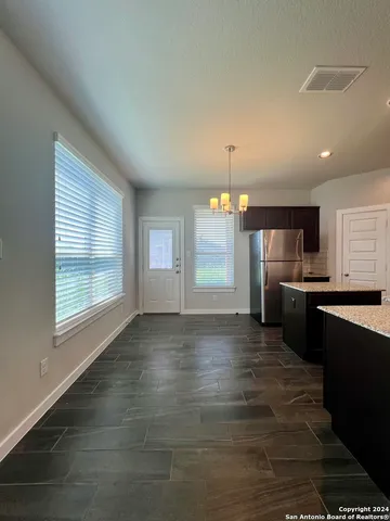 $1,600 | 374 Creekside Curve, New Braunfels, TX 78130