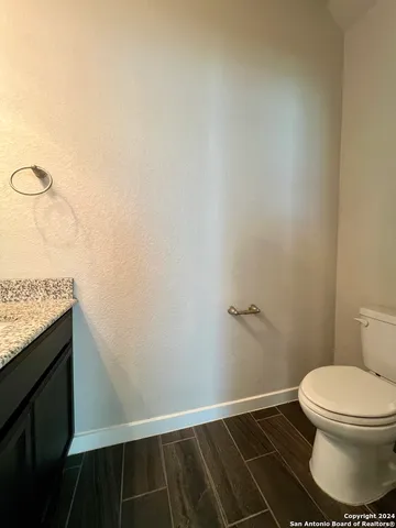 $1,600 | 374 Creekside Curve, New Braunfels, TX 78130