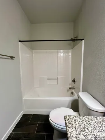 $1,600 | 374 Creekside Curve, New Braunfels, TX 78130