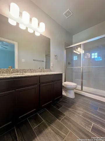 $1,600 | 374 Creekside Curve, New Braunfels, TX 78130