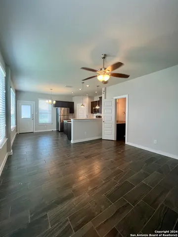 $1,600 | 374 Creekside Curve, New Braunfels, TX 78130