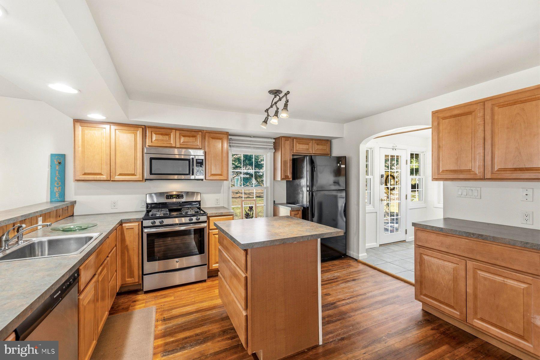 5188 Skinners Neck Road Rock Hall, MD 21661 - Photo 5 of 29