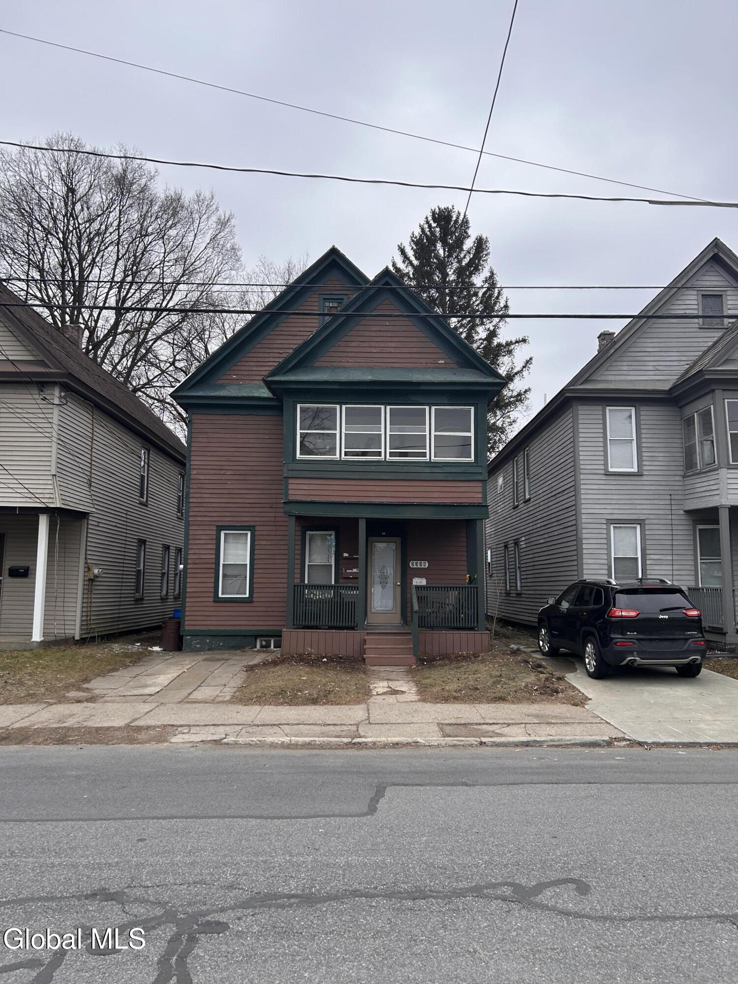 2328 Turner Avenue Schenectady, NY 12306 - Photo 1 of 24 IMG_4614