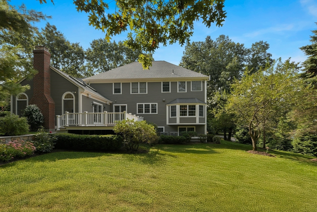 88 Chestnut Street Concord, MA 01742 - Photo 29 of 32