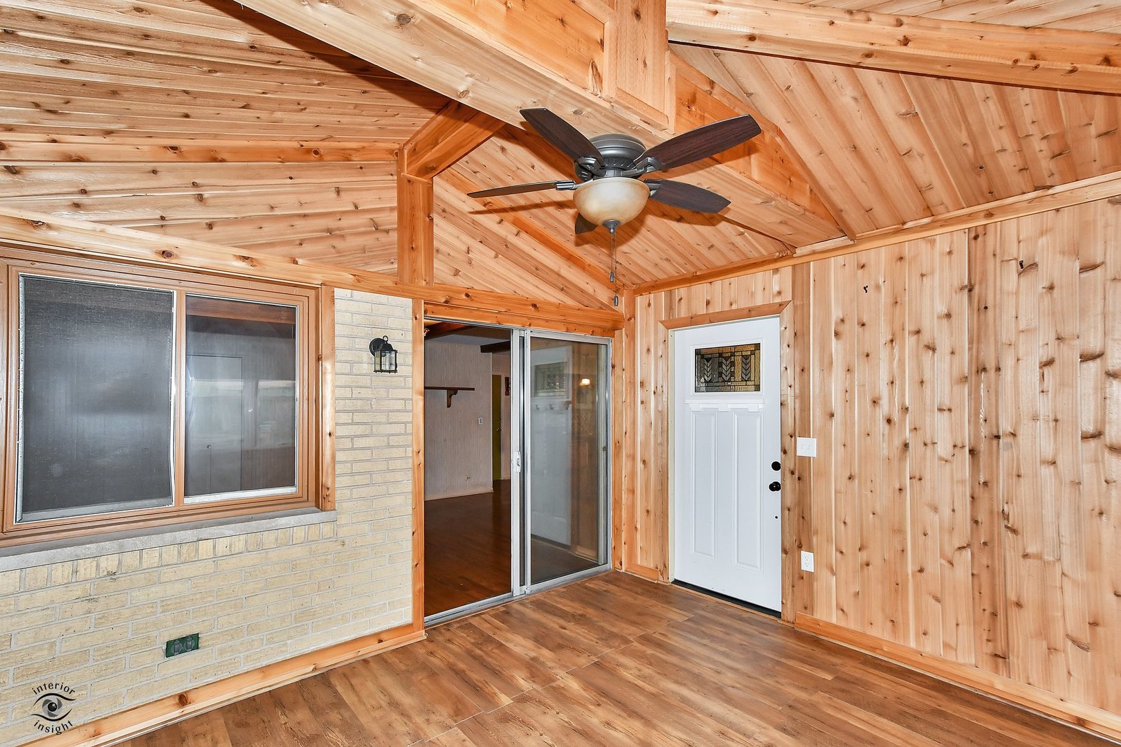 1712 Laurel Drive Mount Prospect, IL 60056 - Photo 11 of 26 a view of a wooden door