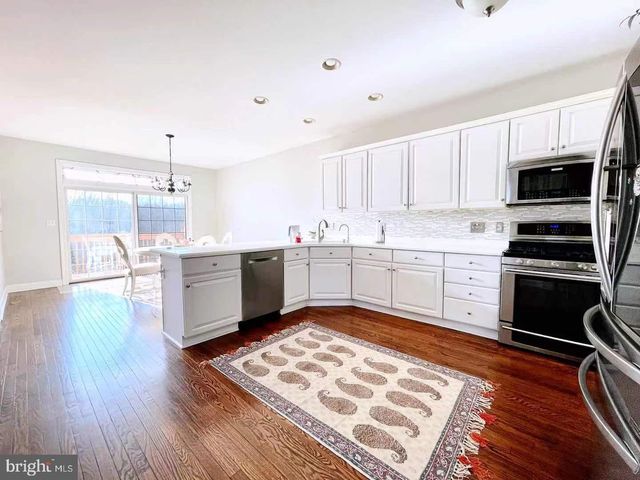 $620,000 | 801 Whispering Brooke Drive, Newtown Square, PA 19073