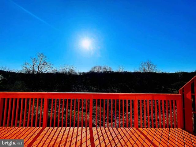 $620,000 | 801 Whispering Brooke Drive, Newtown Square, PA 19073