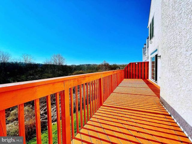 $620,000 | 801 Whispering Brooke Drive, Newtown Square, PA 19073