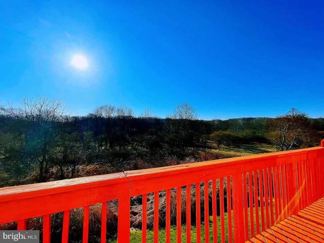 $620,000 | 801 Whispering Brooke Drive, Newtown Square, PA 19073