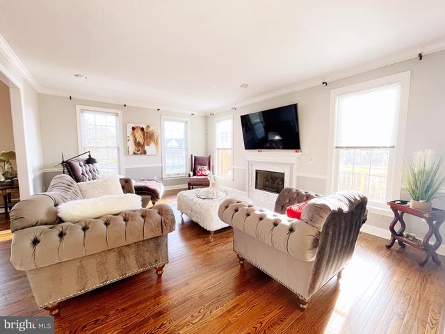 $620,000 | 801 Whispering Brooke Drive, Newtown Square, PA 19073