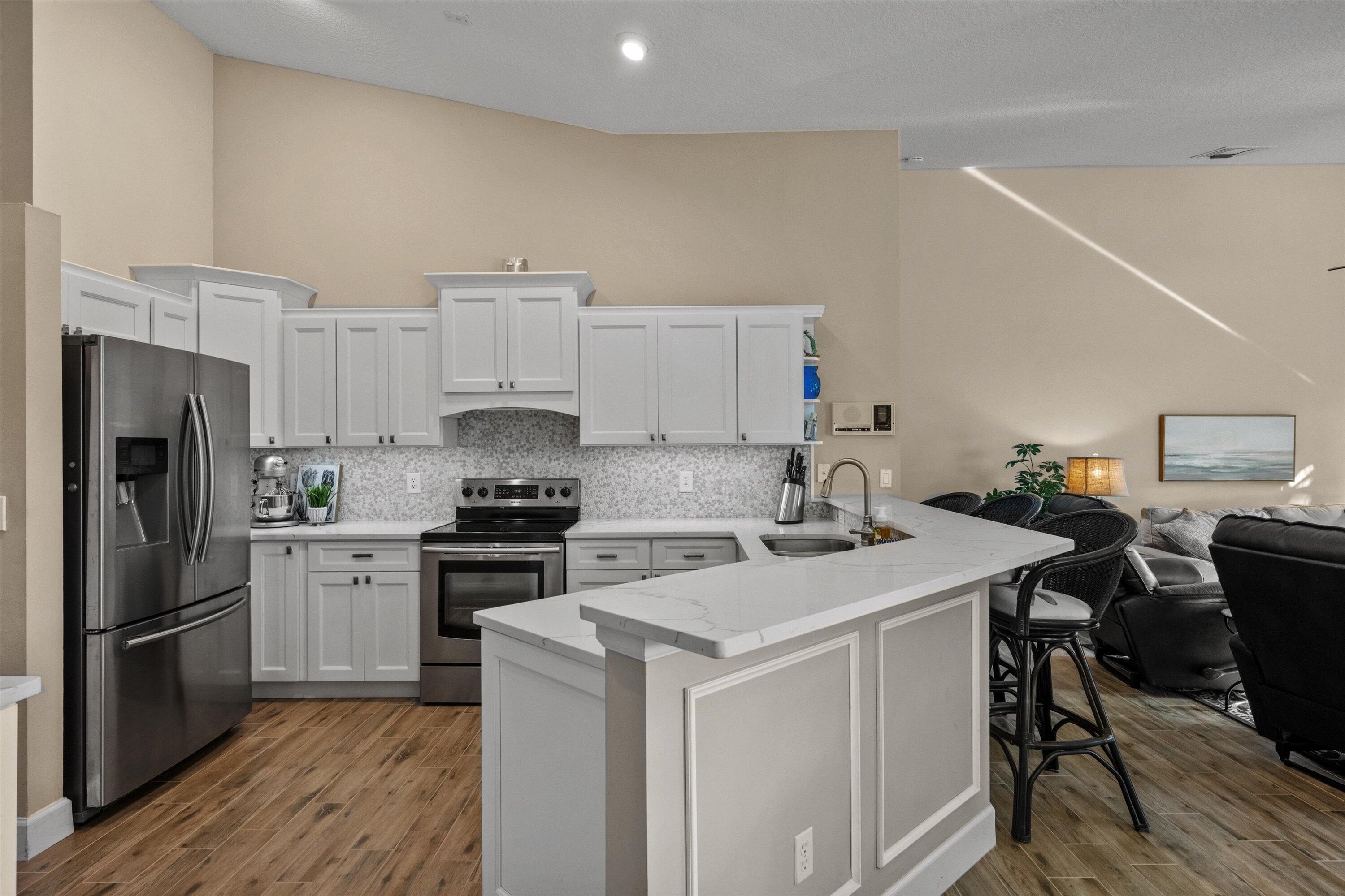 12710 Kingsway Road Wellington, FL 33414 - Photo 12 of 53 12-DSC_6417