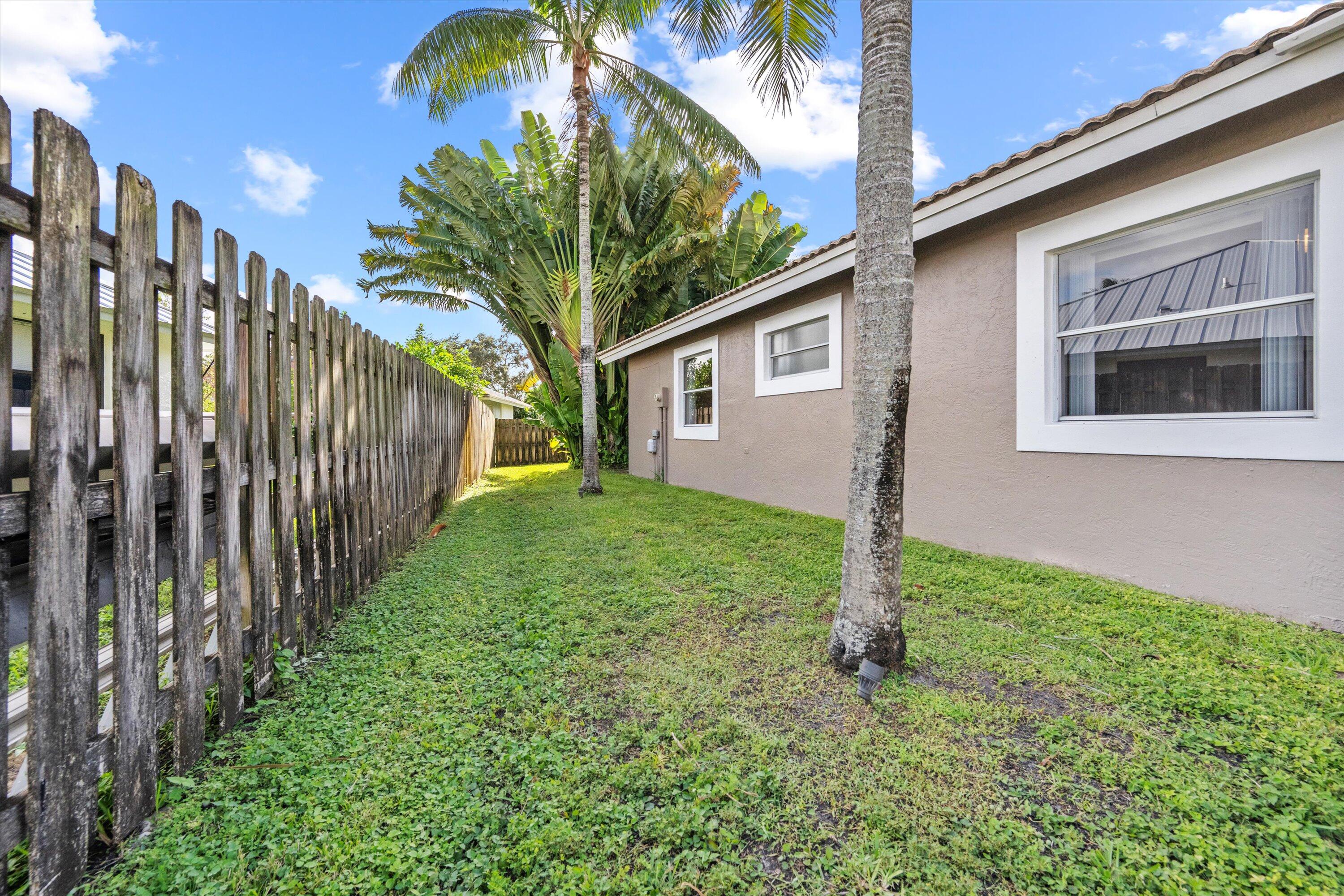 12710 Kingsway Road Wellington, FL 33414 - Photo 53 of 53 53-DSC_6546