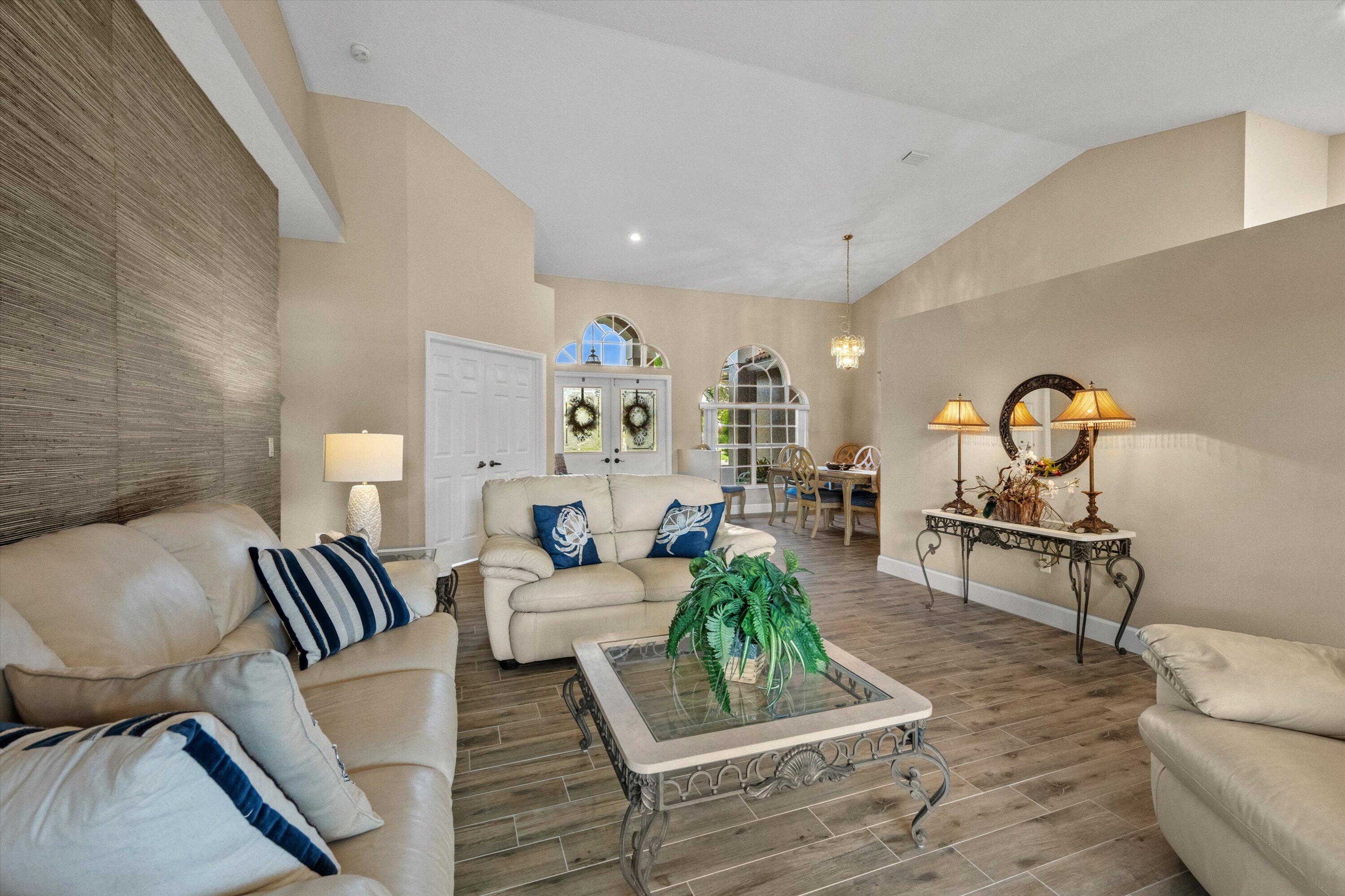 12710 Kingsway Road Wellington, FL 33414 - Photo 7 of 53 07-DSC_6483