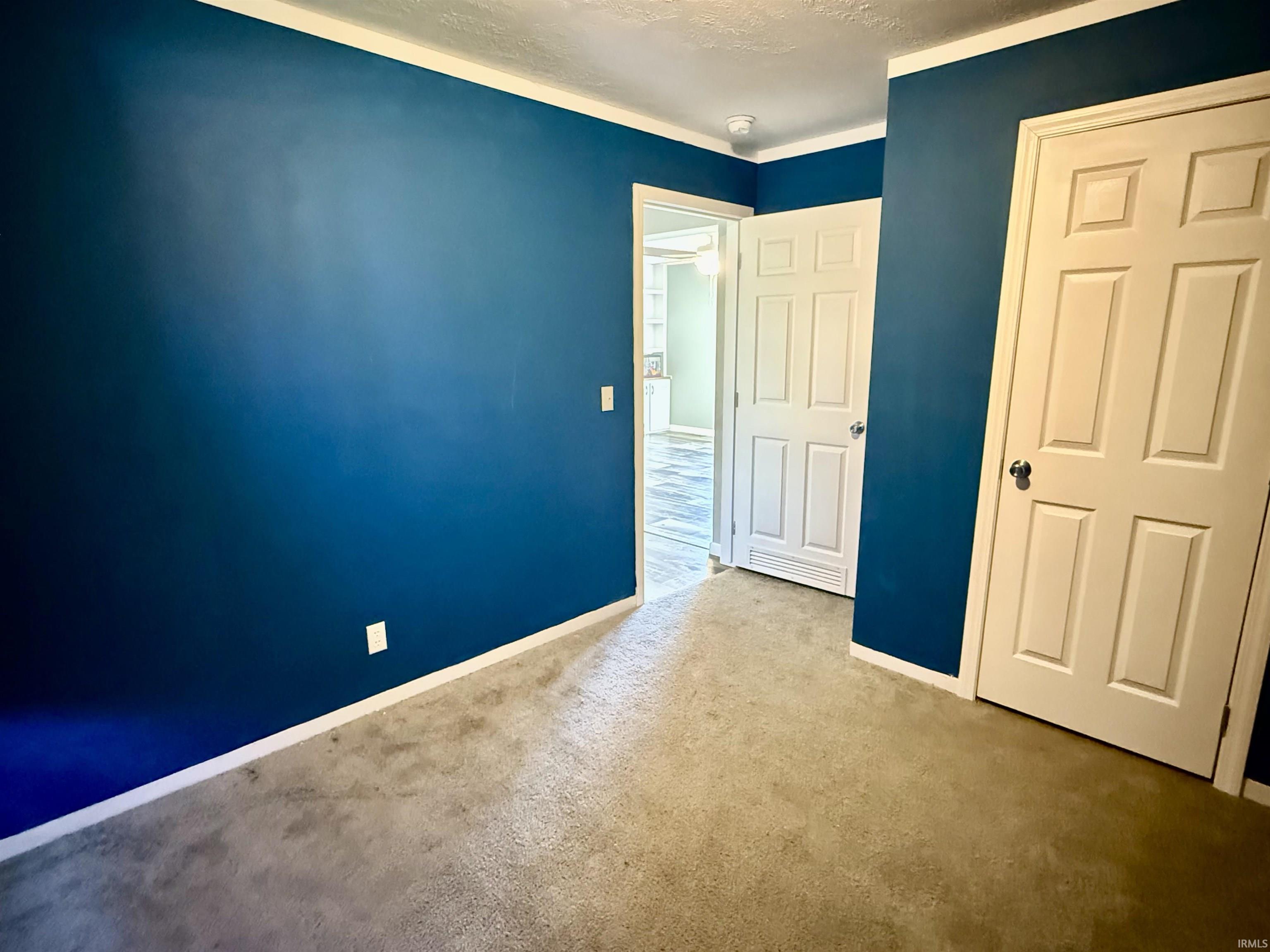 957 South Ridgecrest Lane Paoli, IN 47454 - Photo 19 of 29