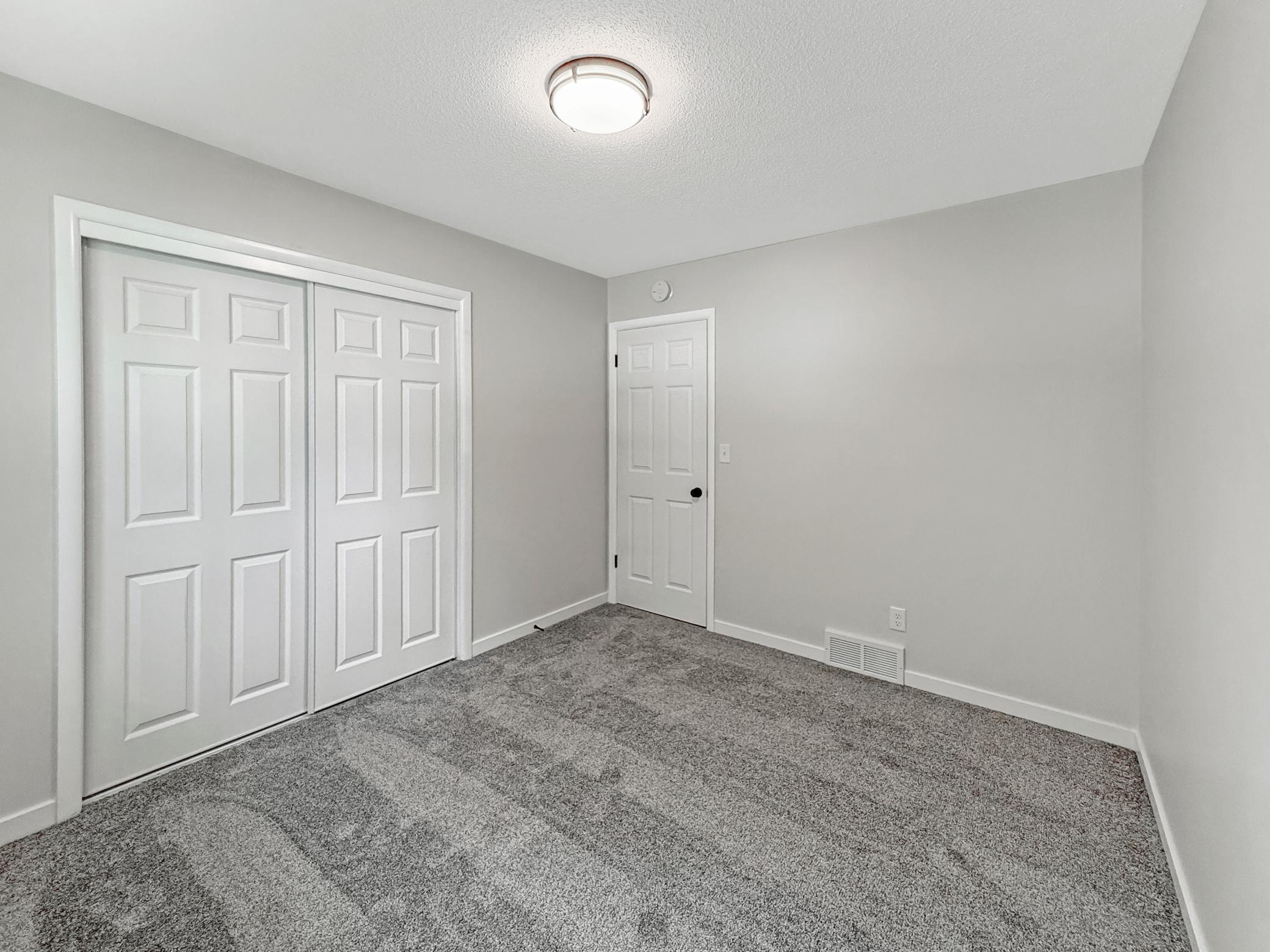 2403 18th Street South Moorhead, MN 56560 - Photo 18 of 33