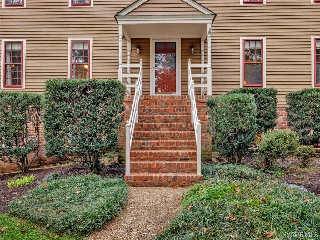 1611 Black Heath Road Midlothian, VA 23113 - Photo 3 of 38 Gallery Image 3