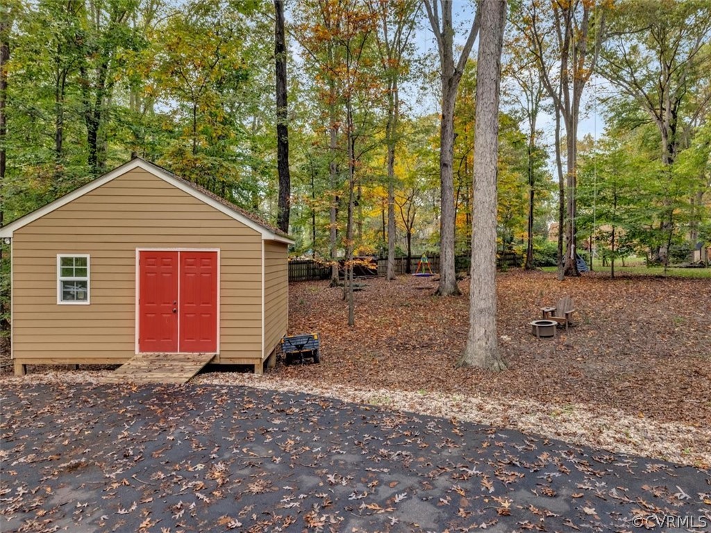 1611 Black Heath Road Midlothian, VA 23113 - Photo 36 of 38 Gallery Image 36