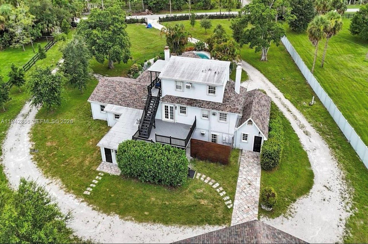 502 Rambling Dr Circle Wellington, FL 33414 - Photo 3 of 51