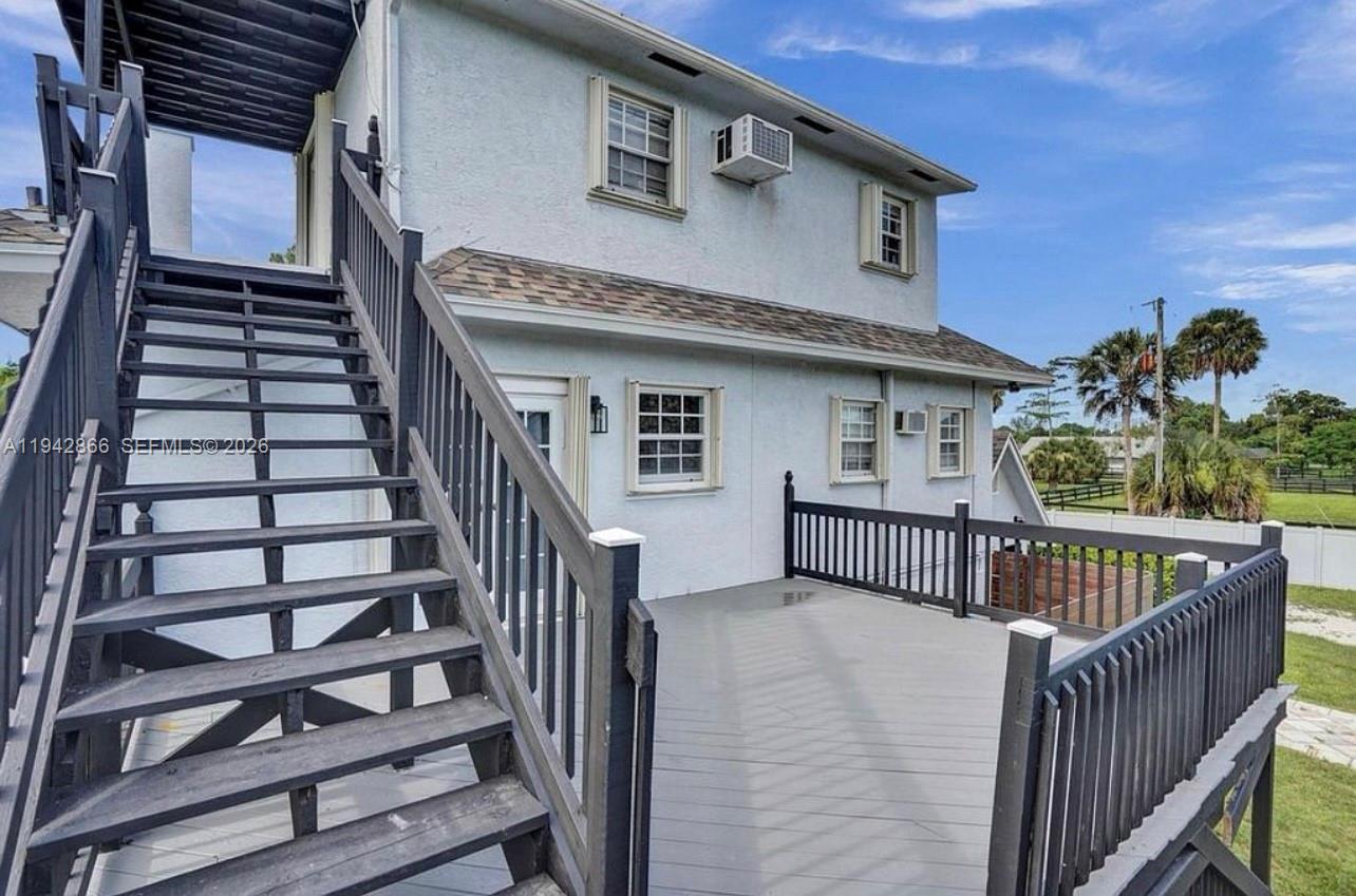 502 Rambling Dr Circle Wellington, FL 33414 - Photo 5 of 51