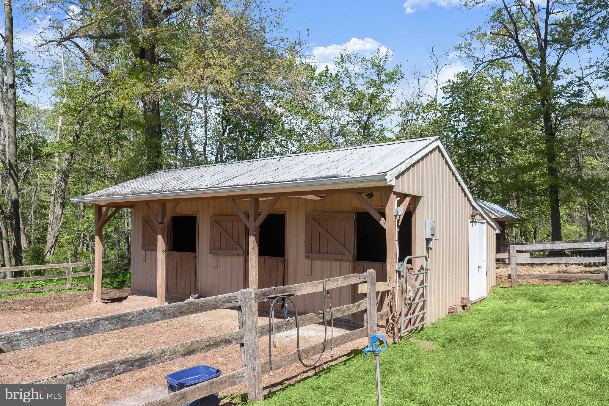 3346 Kump Station Road Taneytown, MD 21787 - Photo 49 of 82 Barn w/Stalls