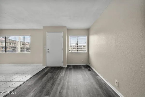 $2,250 | 1858 Park Cir Drive, Lancaster, CA 93535