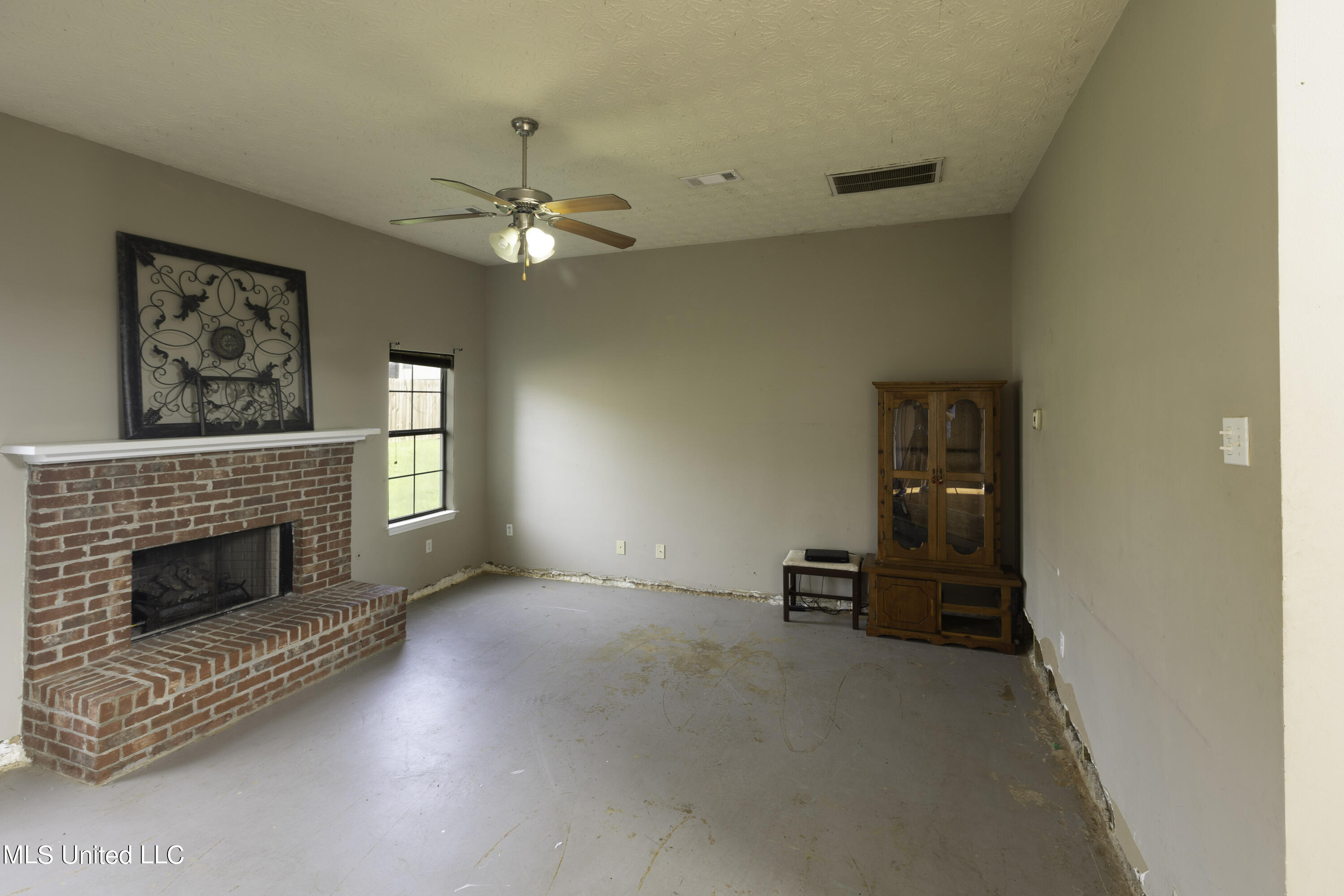 204 Lyle Circle Brandon, MS 39042 - Photo 13 of 27 IMG_1161-Edit copy