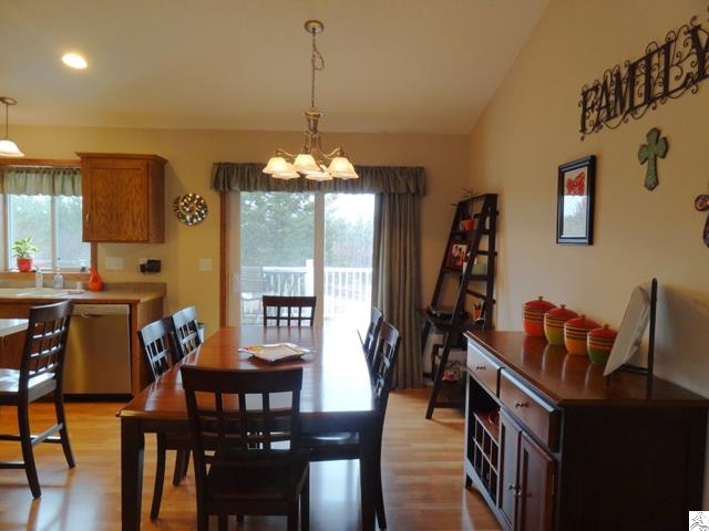 47 East Riverside Road Esko, MN 55733 - Photo 5 of 17 Gallery Image 5