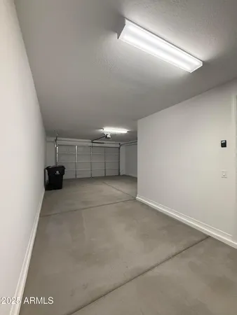 $2,700 | 10155 West Columbus Avenue, Avondale, AZ 85392